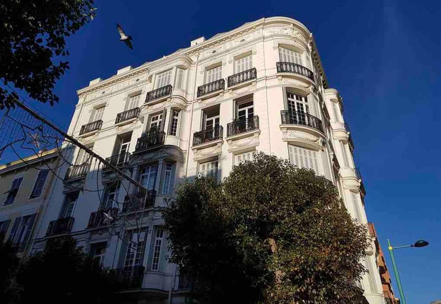 Holiday home Elegant Bel Epoque In Center Of